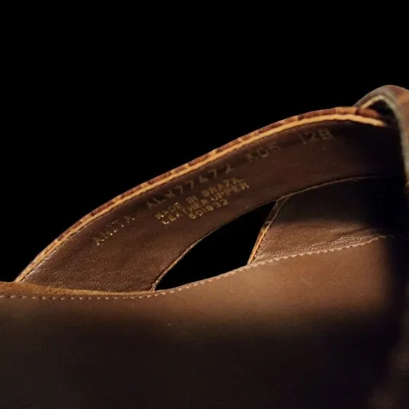 Lauren Ralph Lauren Pointy Pumps, Brown, NWOB, Size 12B - Picture 8 of 8